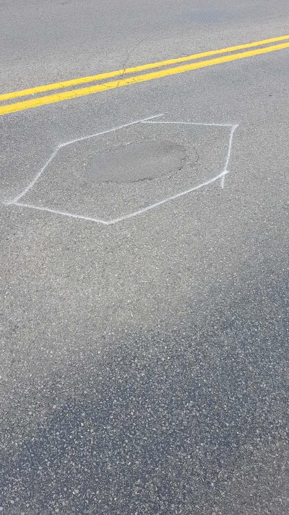 The photograph attached to this roading/streets report