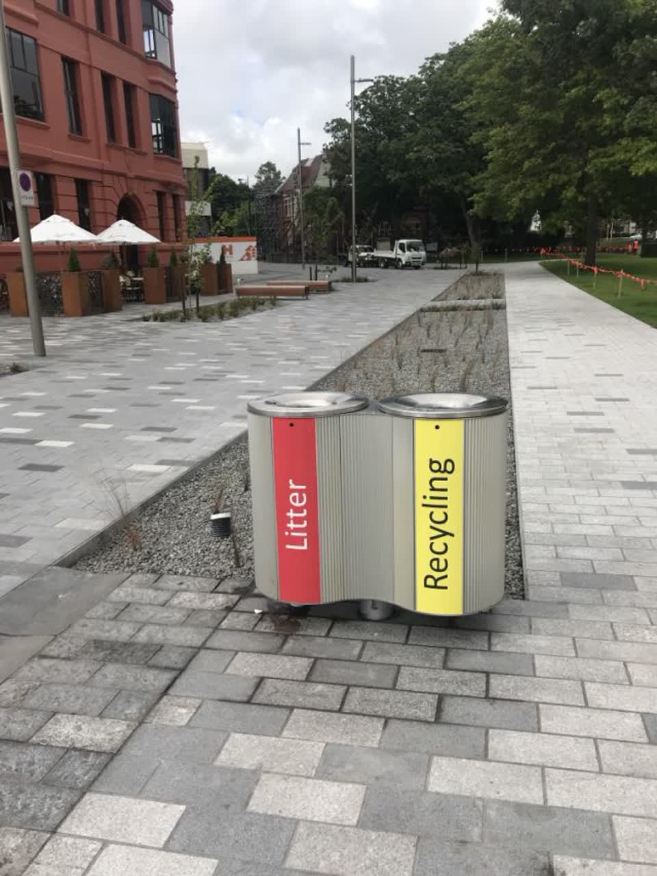 The photograph attached to this rubbish/recycling report