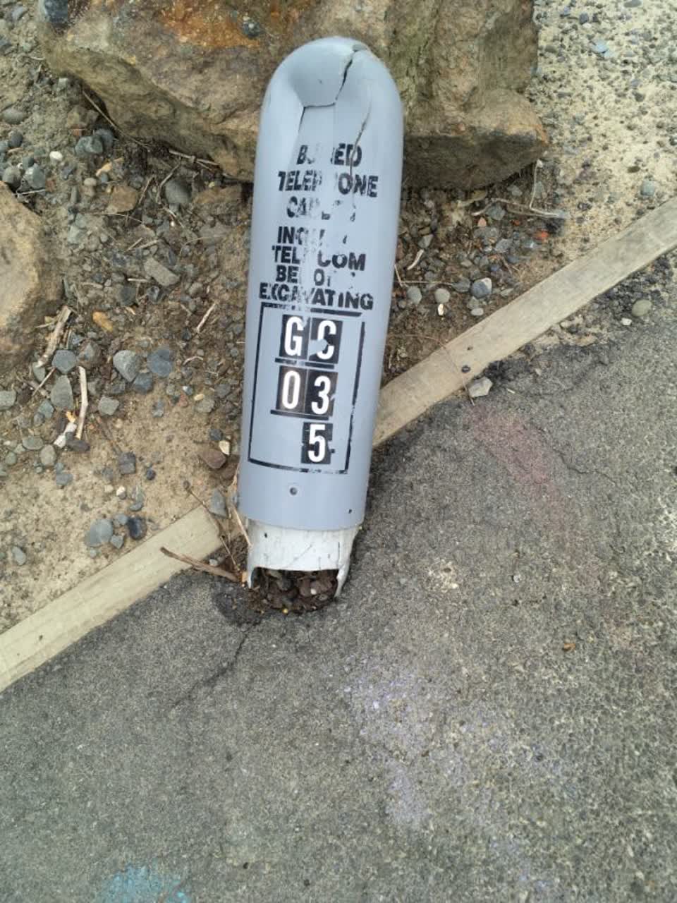 The photograph attached to this roading/streets report
