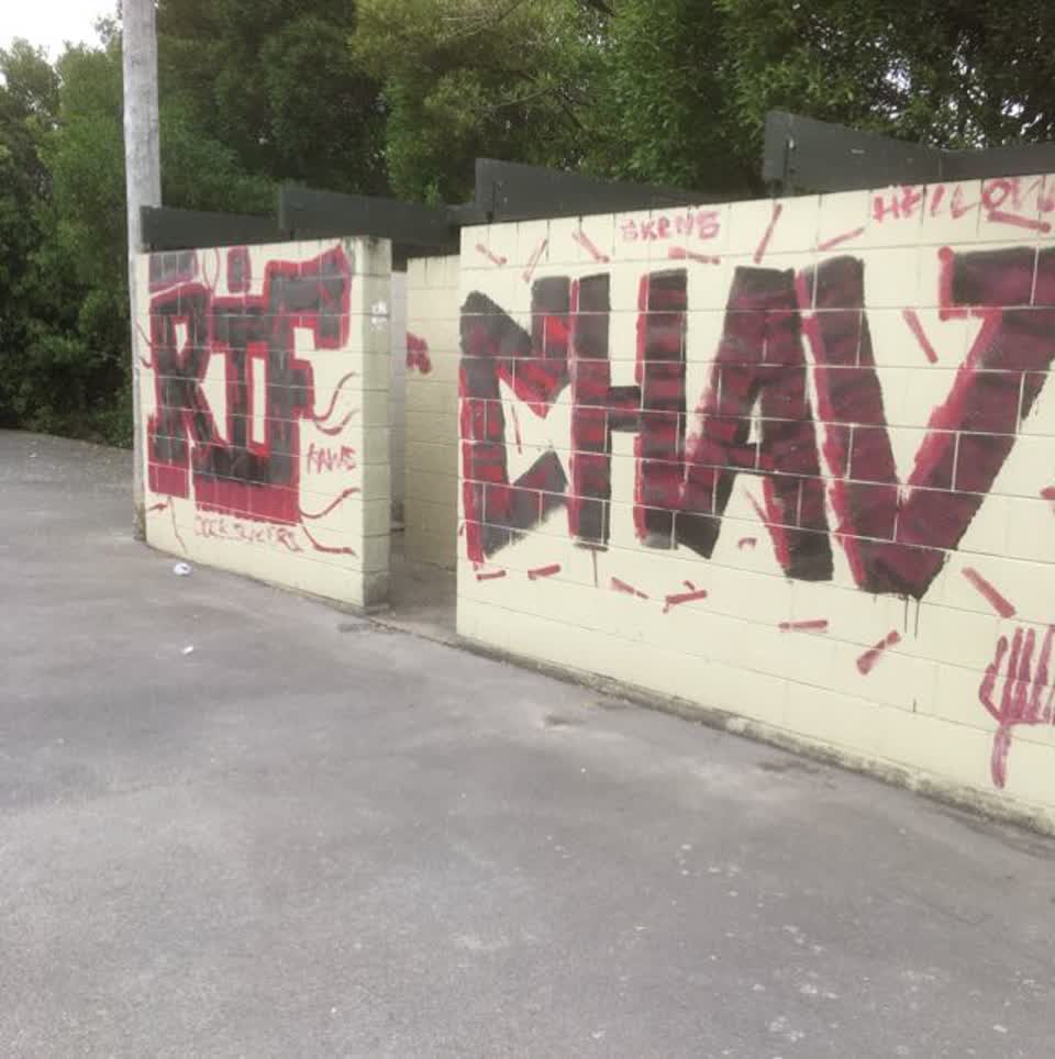 The photograph attached to this graffiti report