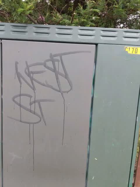 Graffiti, a report photo