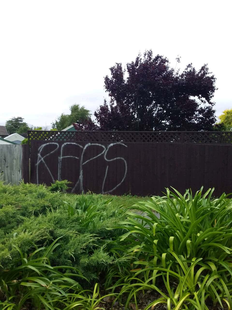 The photograph attached to this graffiti report