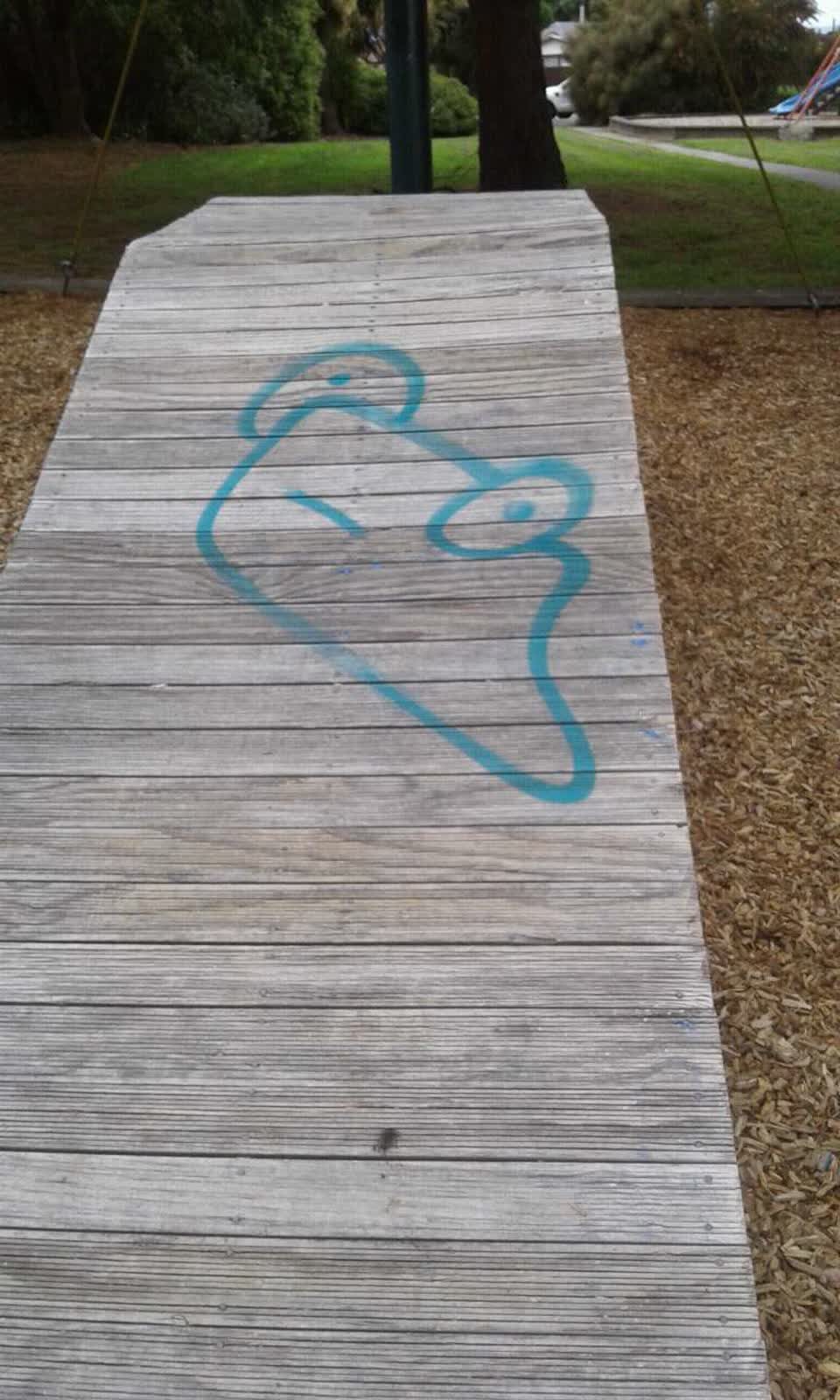 The photograph attached to this graffiti report