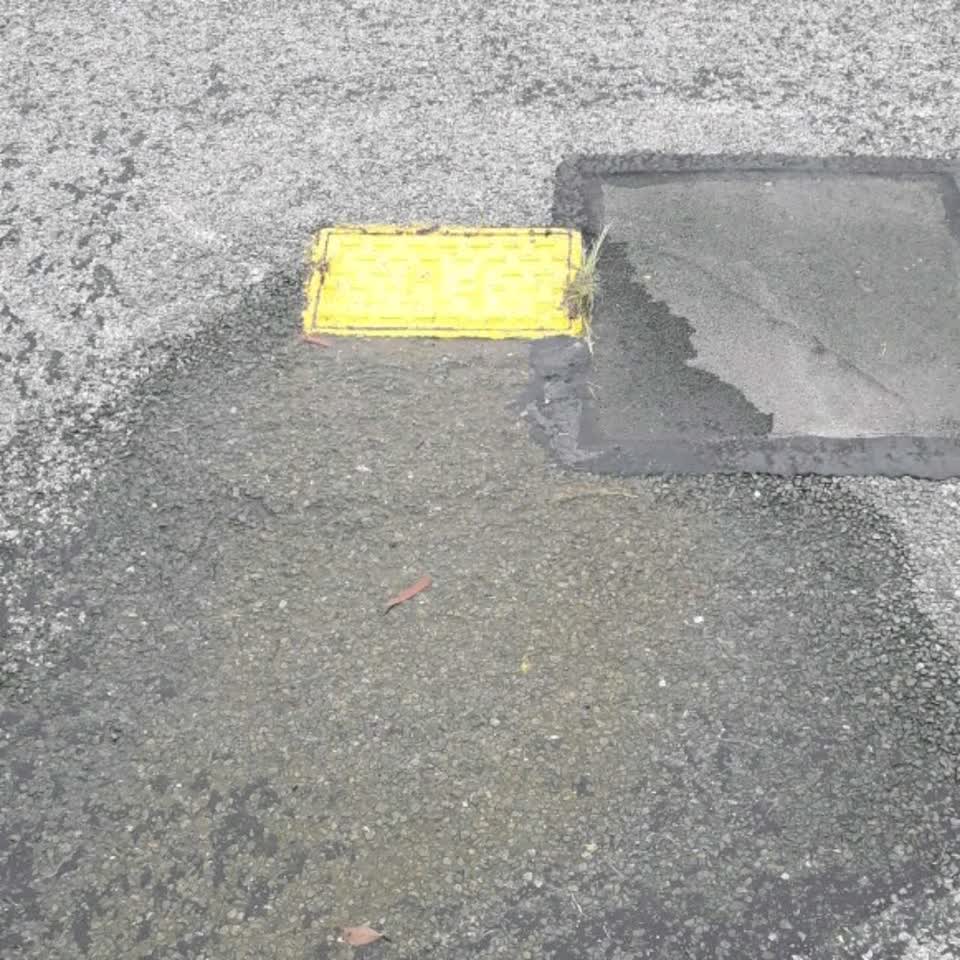 The photograph attached to this water supply report