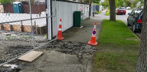 Roading/Streets, a report photo