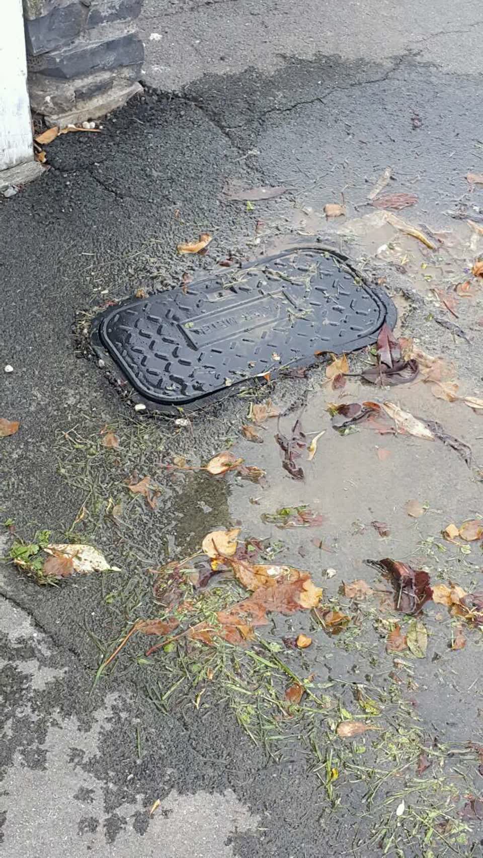 The photograph attached to this water supply report