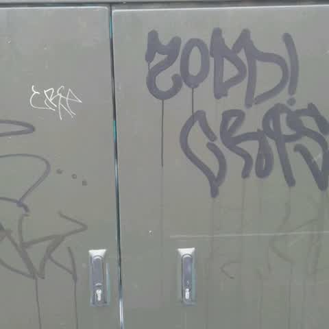 Graffiti, a report photo