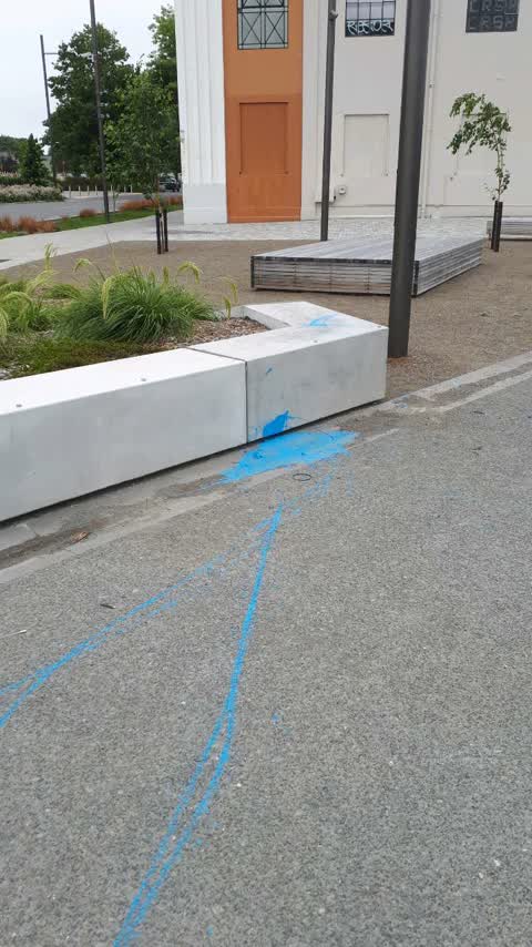 Graffiti, a report photo