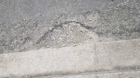 Roading/Streets, a report photo