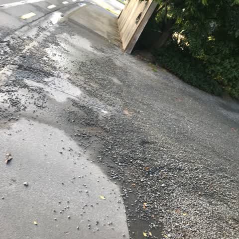 Roading/Streets, a report photo