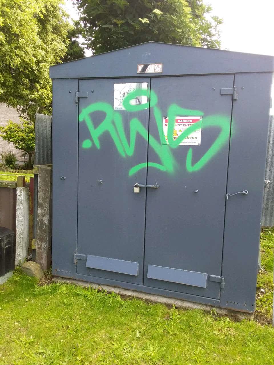 The photograph attached to this graffiti report