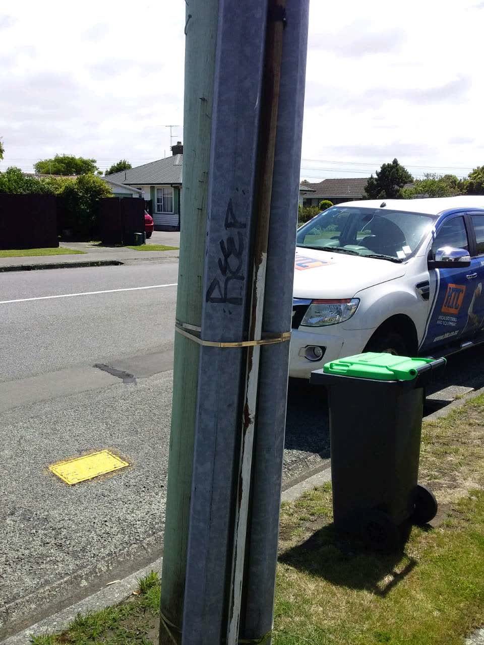 The photograph attached to this graffiti report
