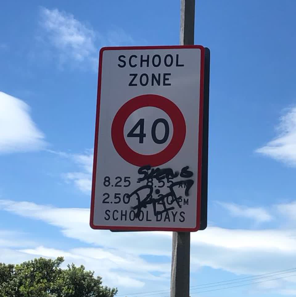 The photograph attached to this graffiti report