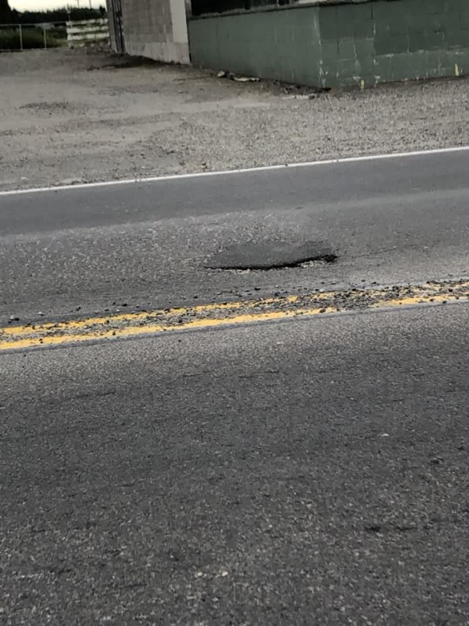 The photograph attached to this roading/streets report