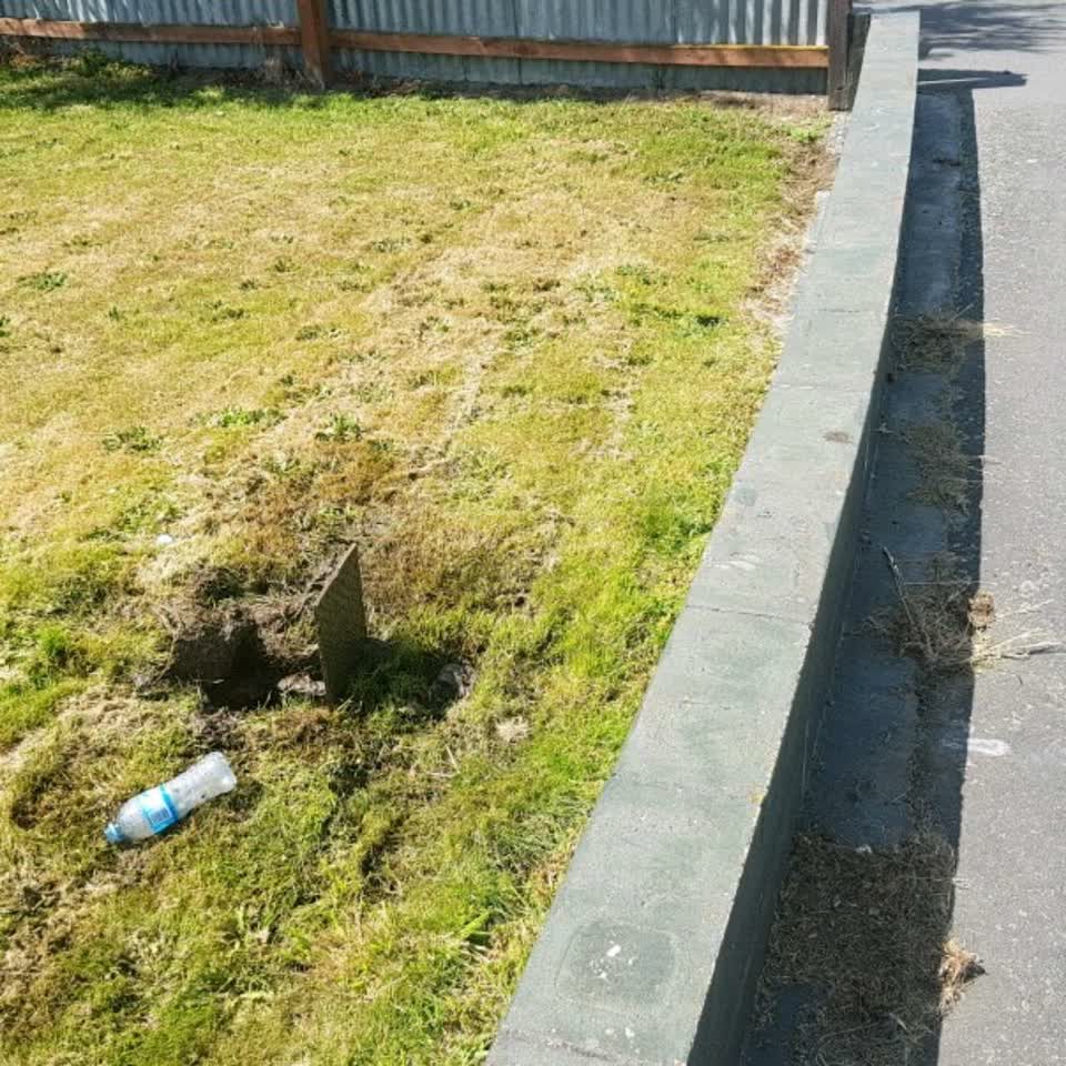 The photograph attached to this water supply report