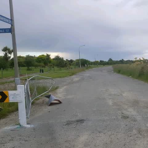 Roading/Streets, a report photo