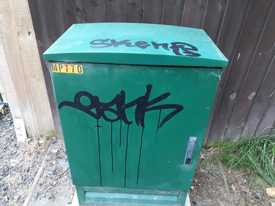 The photograph attached to this graffiti report