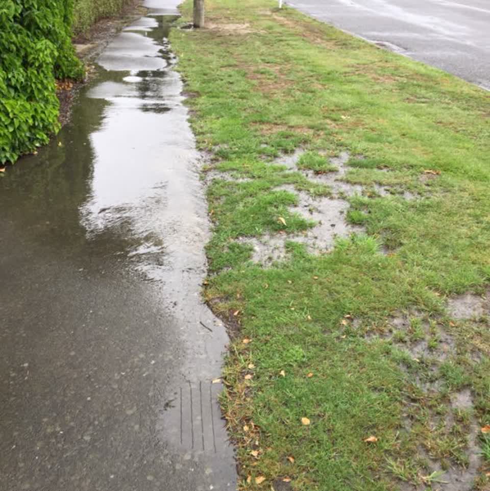 The photograph attached to this water supply report