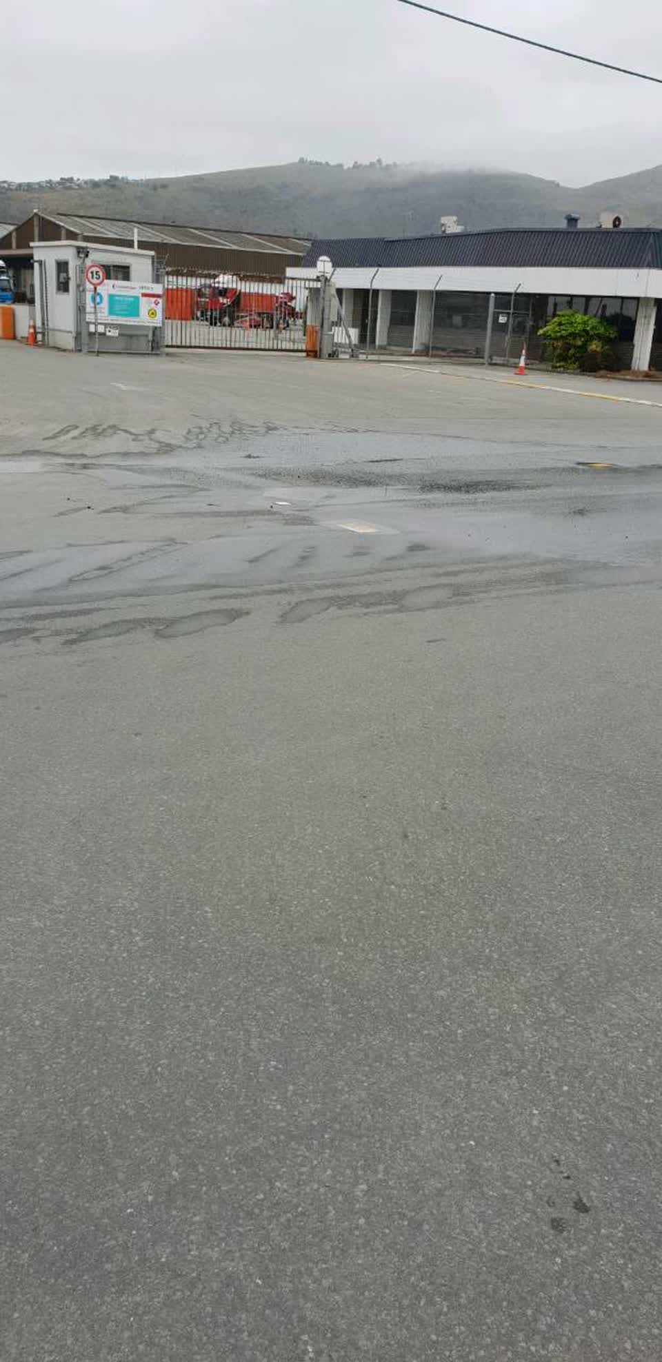 The photograph attached to this water supply report