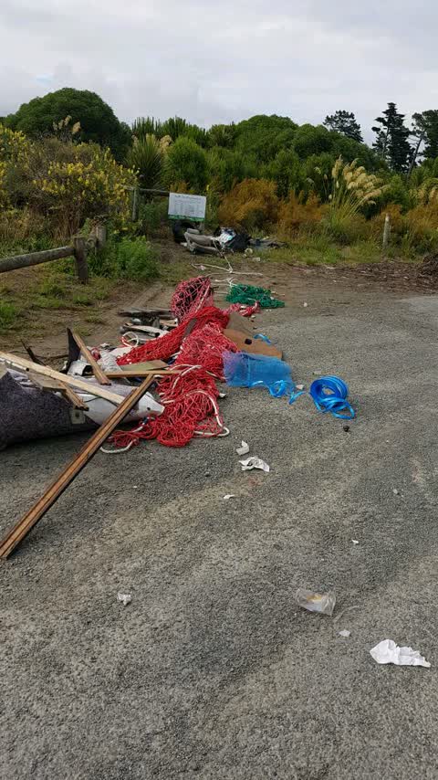 Rubbish/Recycling — a report photo
