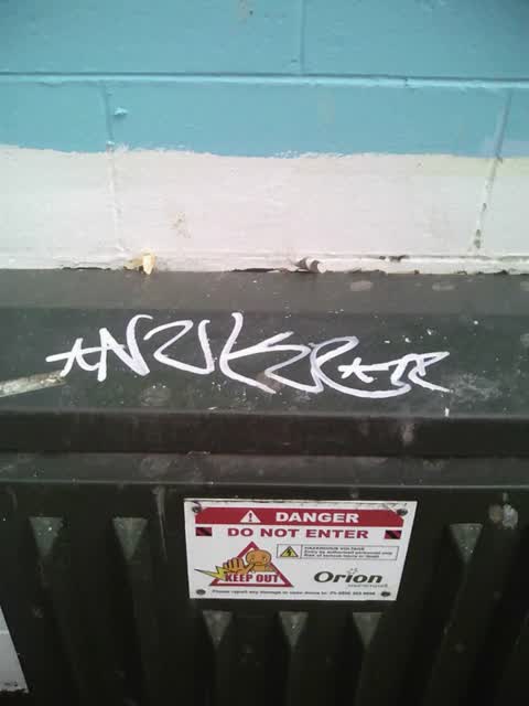 Graffiti, a report photo