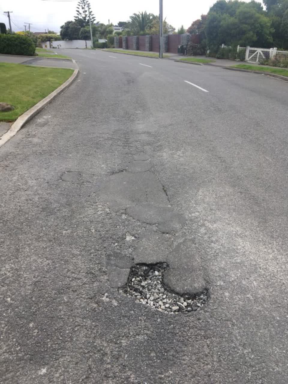 The photograph attached to this roading/streets report