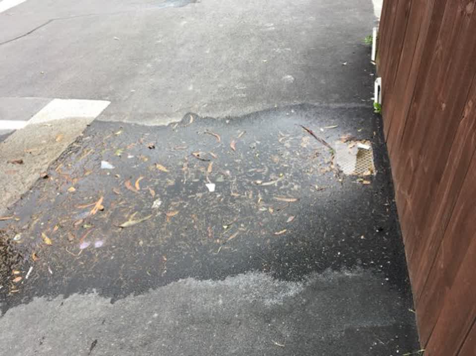 The photograph attached to this water supply report