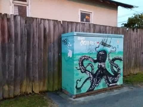 Graffiti, a report photo