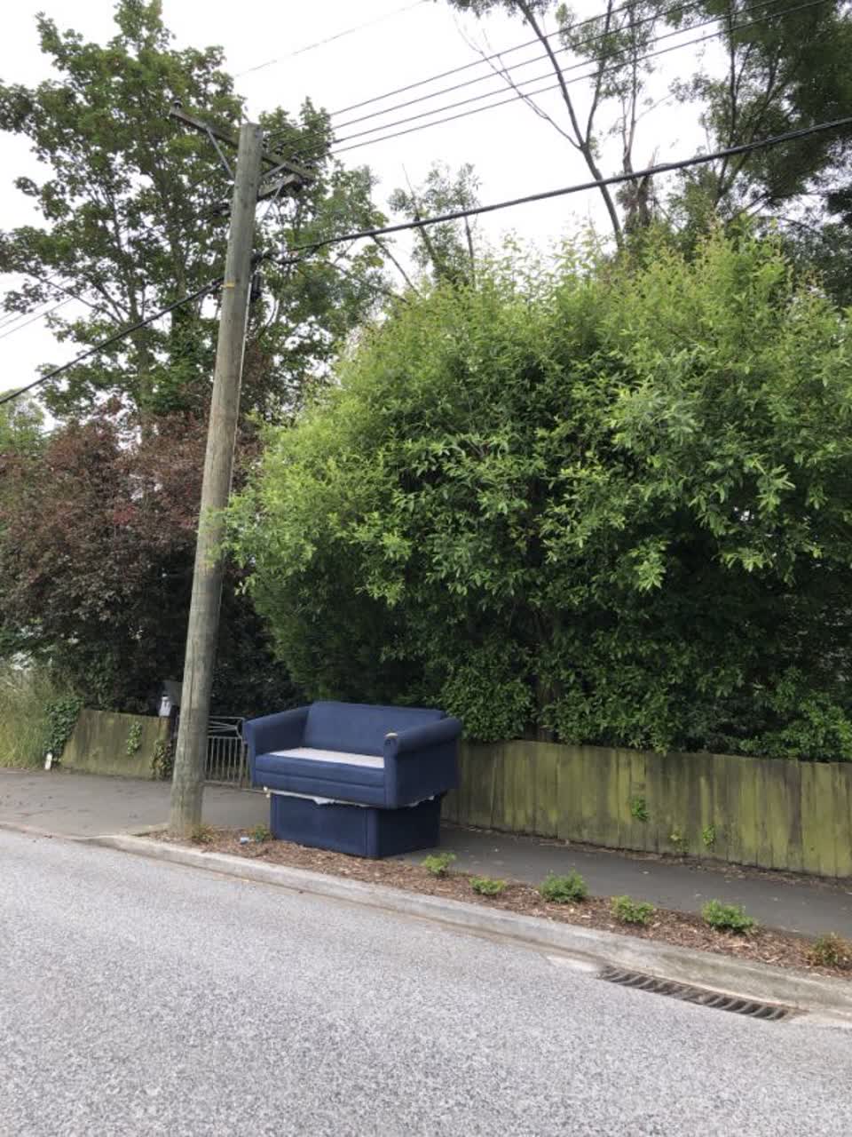 The photograph attached to this roading/streets report