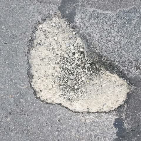 Roading/Streets, a report photo