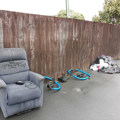 Rubbish/Recycling, a report photo