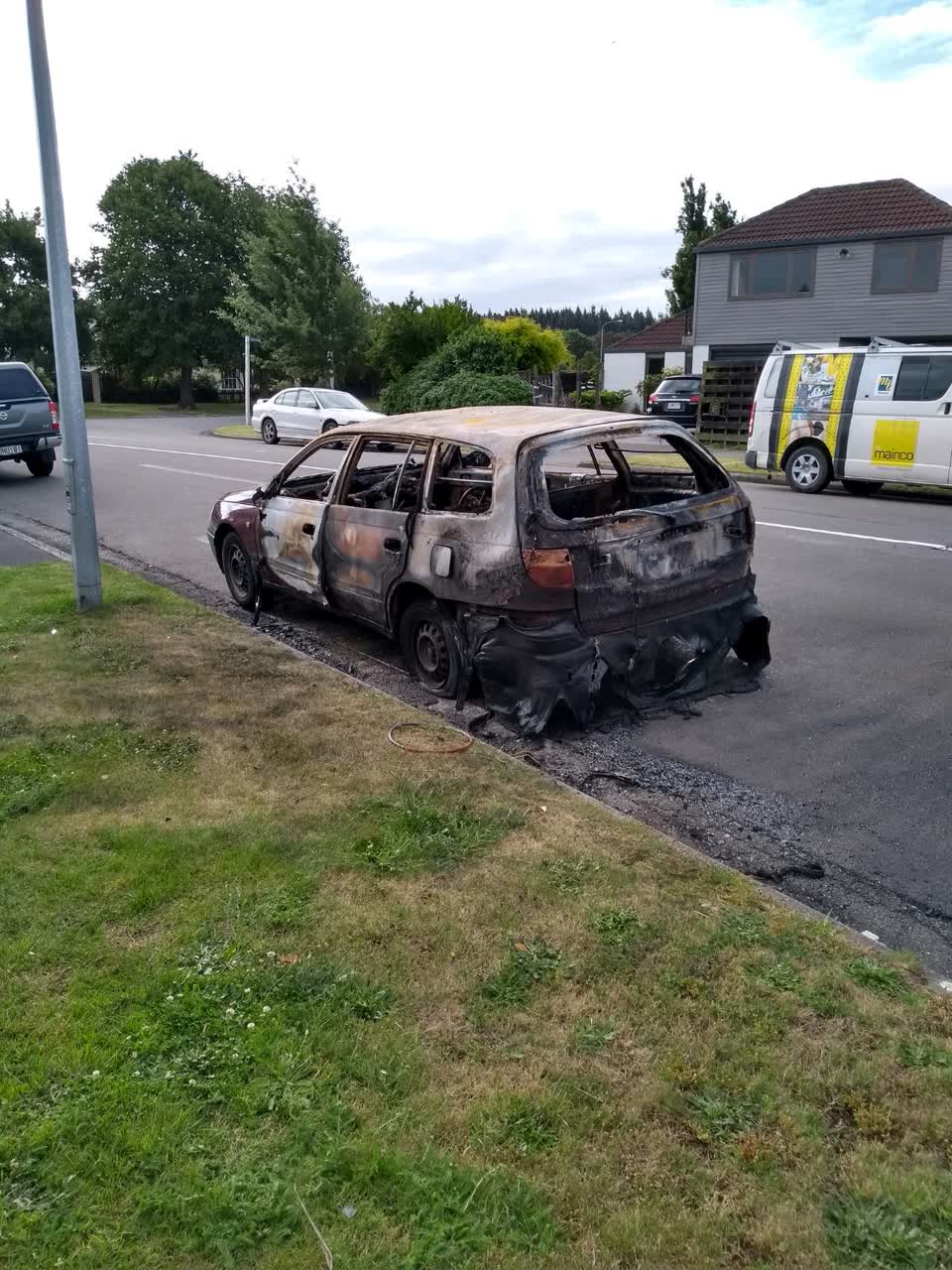 The photograph attached to this roading/streets report
