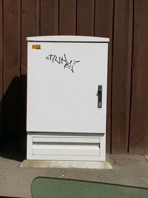 Graffiti, a report photo