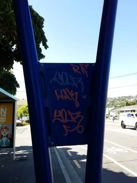 Graffiti, a report photo