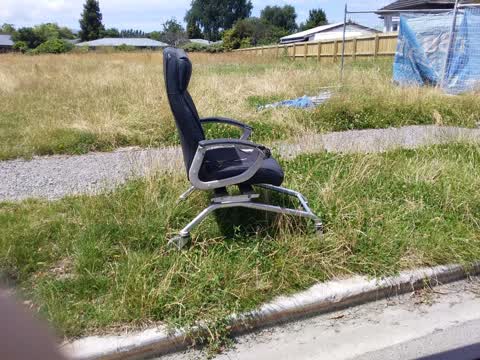 Rubbish/Recycling, a report photo