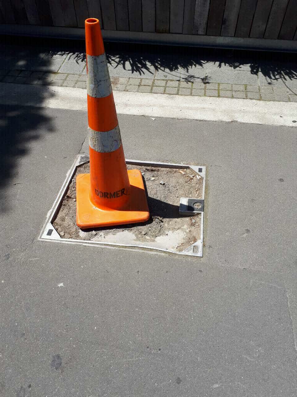The photograph attached to this roading/streets report
