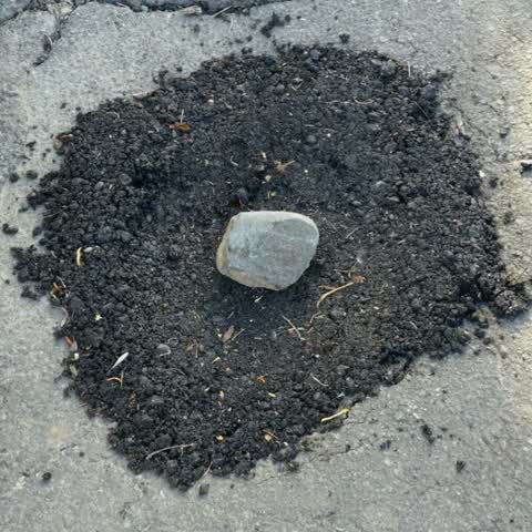Roading/Streets, a report photo