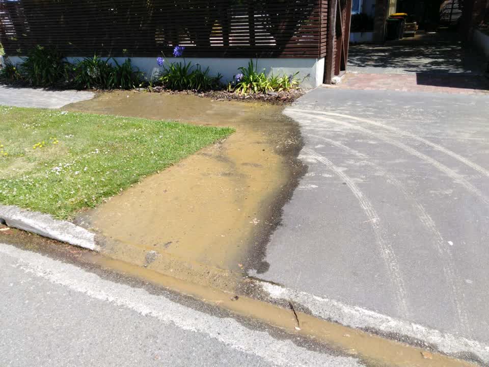 The photograph attached to this water supply report