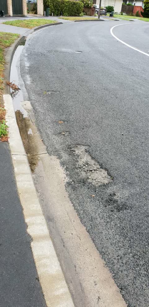 Roading/Streets, a report photo