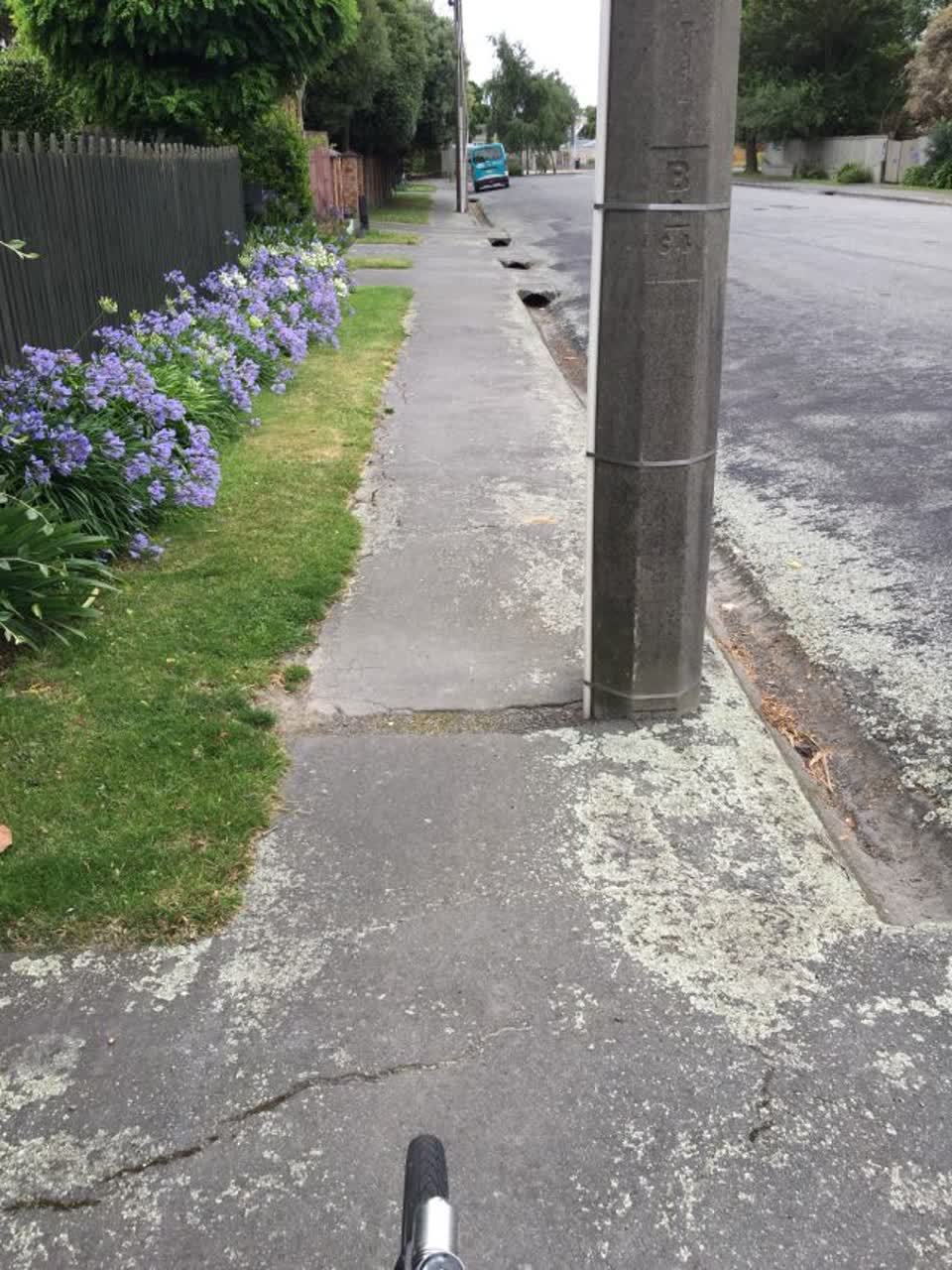 The photograph attached to this roading/streets report