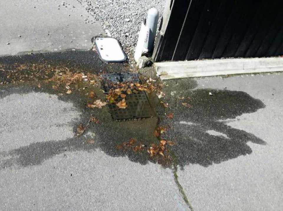 The photograph attached to this water supply report