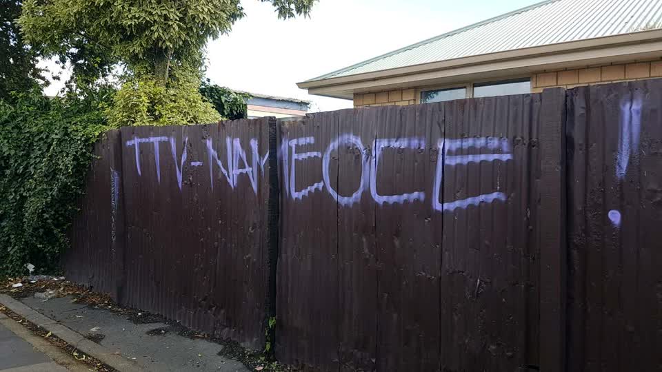 The photograph attached to this graffiti report