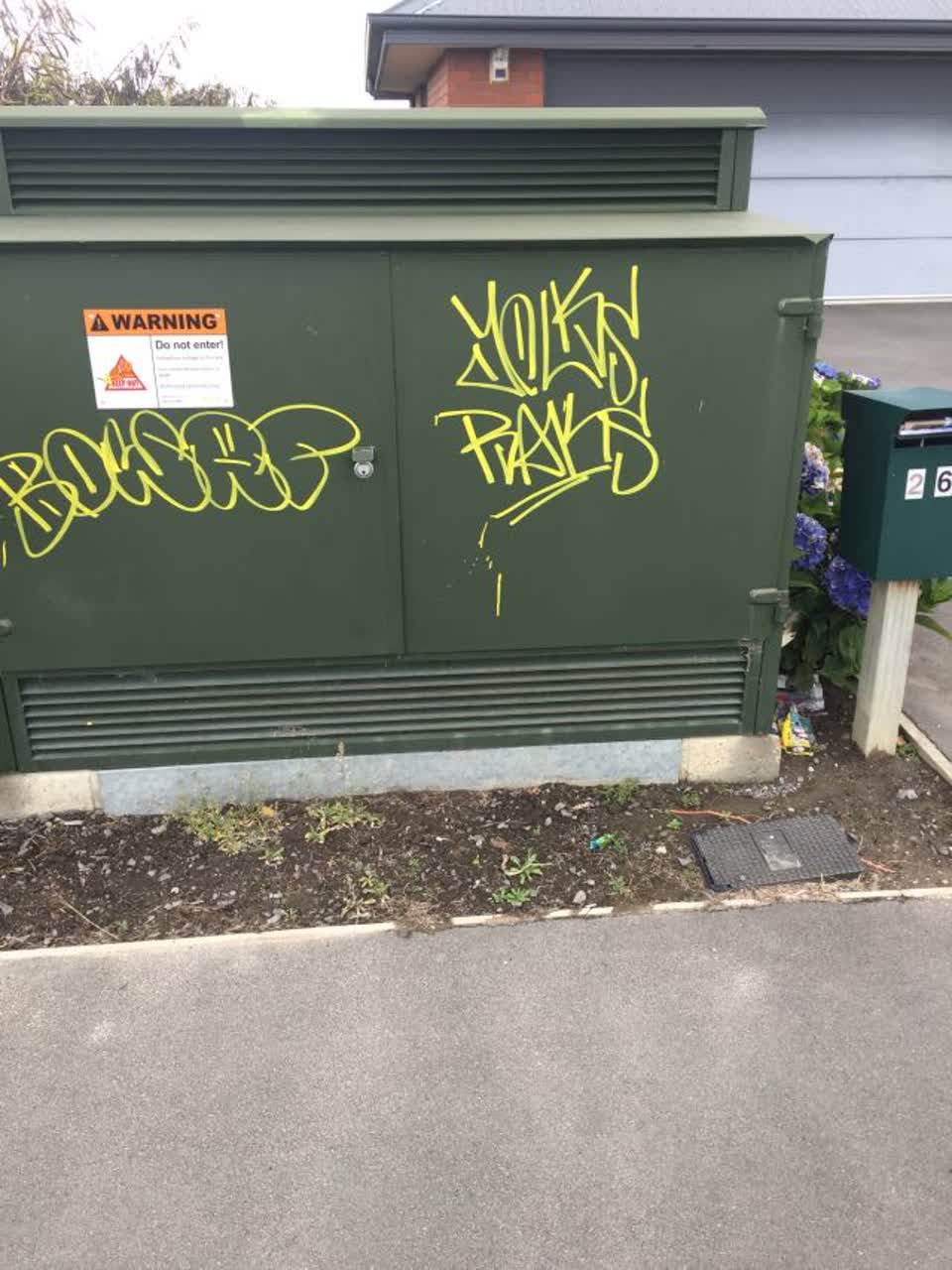 The photograph attached to this graffiti report