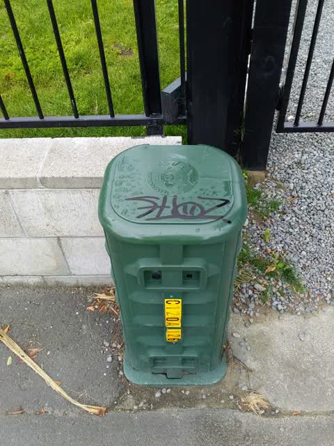 Graffiti, a report photo