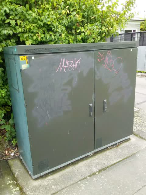 Graffiti, a report photo