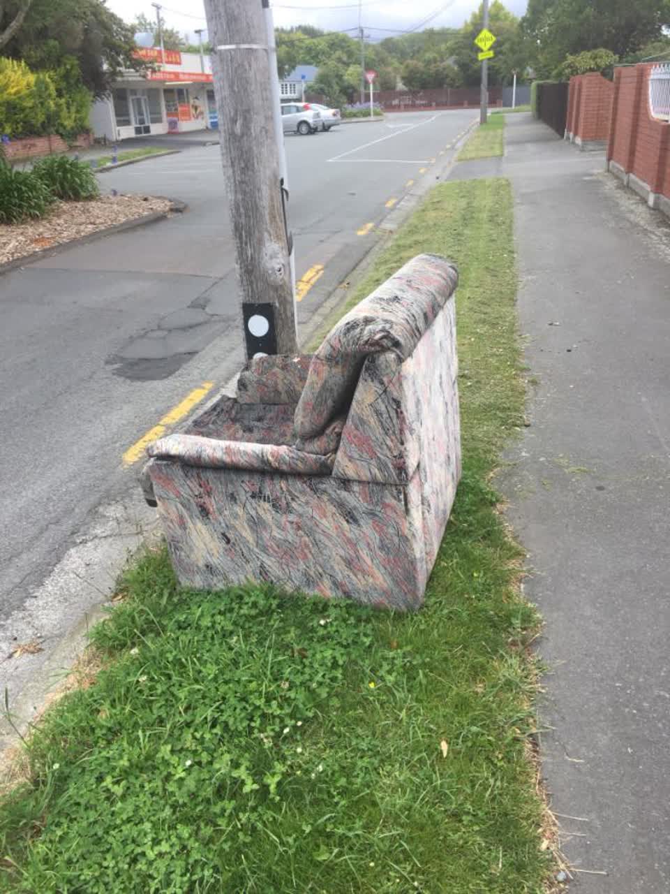 The photograph attached to this rubbish/recycling report