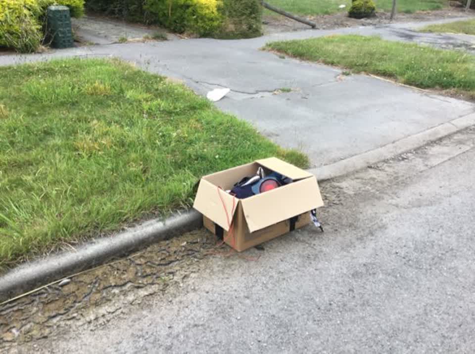 The photograph attached to this rubbish/recycling report