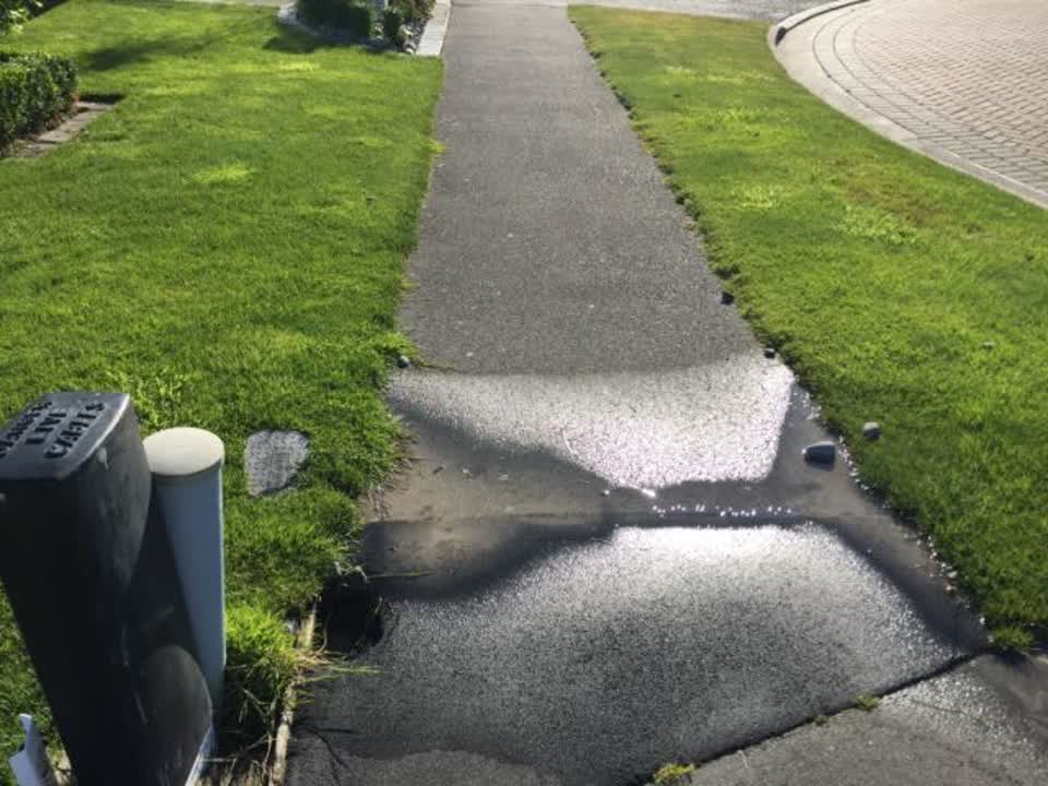 The photograph attached to this water supply report