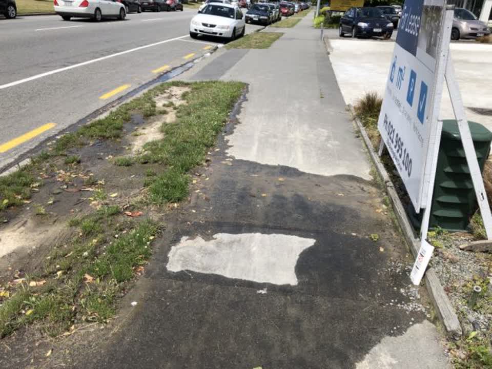 The photograph attached to this water supply report