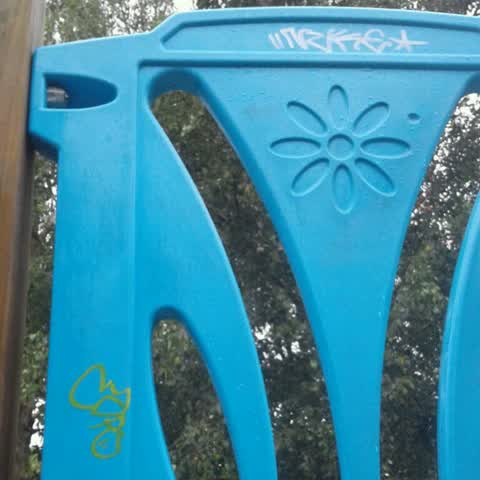 Graffiti — a report photo